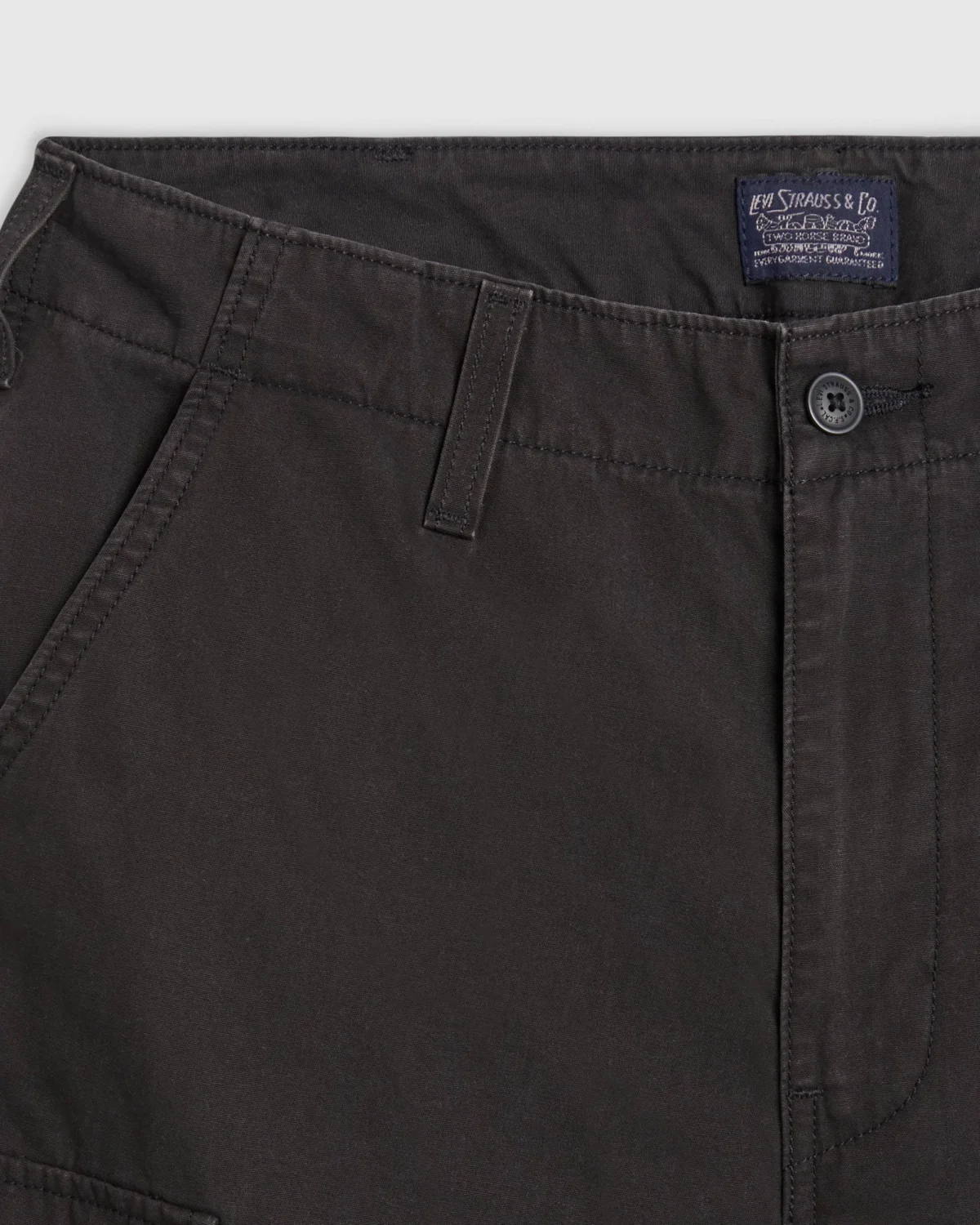 MB_001KG-0011_GLO_CL_D1 Levi’s Ανδρικό Σορτς Carrier Cargo Mid Rise Relaxed Fit Lightweight Canvas