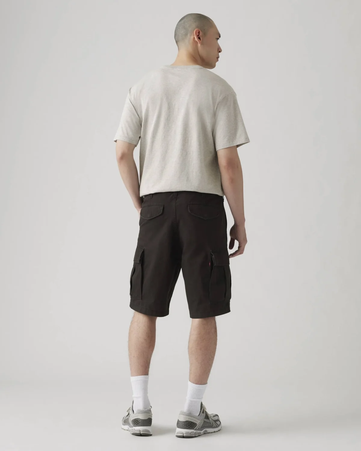 MB_001KG-0011_GLO_CM_BV Levi’s Ανδρικό Σορτς Carrier Cargo Mid Rise Relaxed Fit Lightweight Canvas