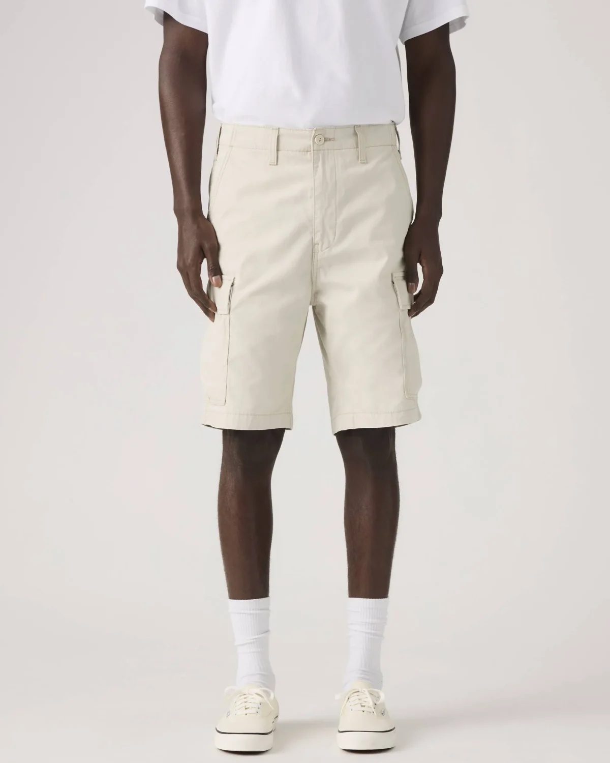 MB_001KG-0054_GLO_CM_D1 Levi’s Ανδρικό Σορτς Carrier Cargo Mid Rise Relaxed Fit Lightweight Canvas