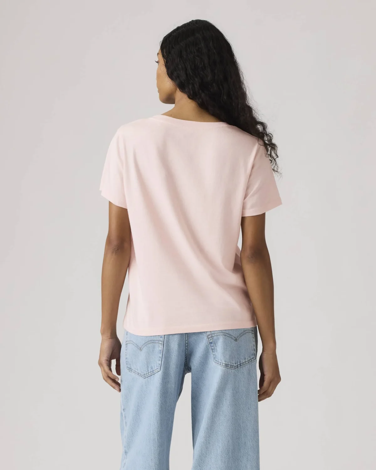 WT_005J6-0022_GLO_CM_BV Levi’s Γυναικείο T Shirt Favorite Cotton V Neck Standard Fit