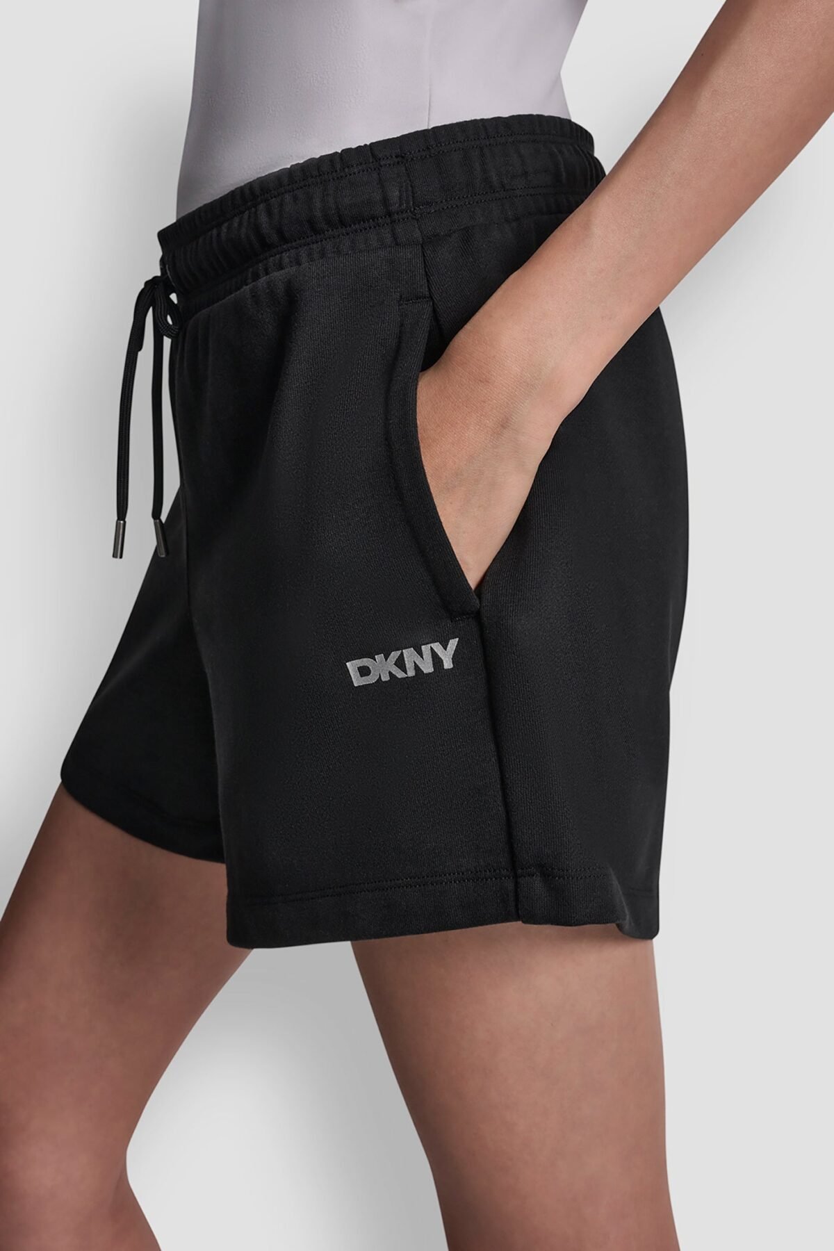 DKNY Γυναικείο High Rise Sweat Shorts με Μεταλλιζέ Logo και Κορδόνι