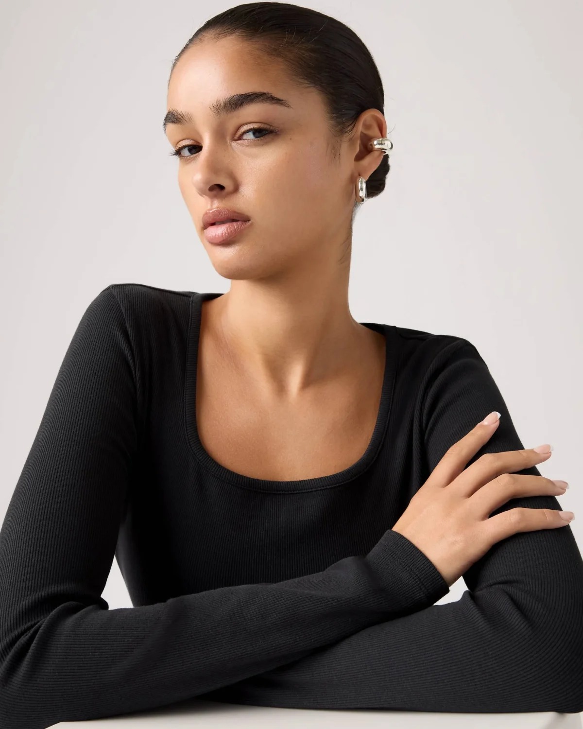 Levi’s Essential Square Neck Long Sleeve Tee Γυναικείο Μπλουζάκι Slim Fit Rib Knit