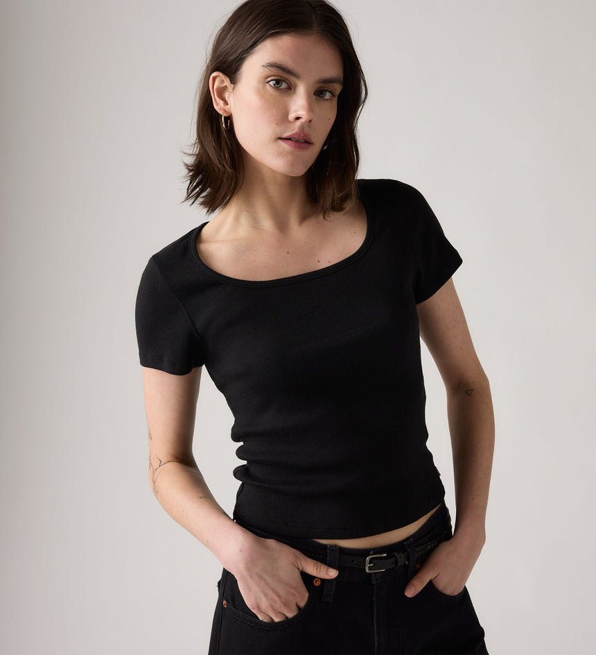 levi-womens-essential-square-neck-tee_003PU0001_3_CM_DA_5d60205c-e320-4d5f-a426-4dfd189cbdd8_860x945_crop_center.progressive.jpg Levi’s Γυναικείο T Shirt Essential Square Neck Tee Slim Fit Rib Knit