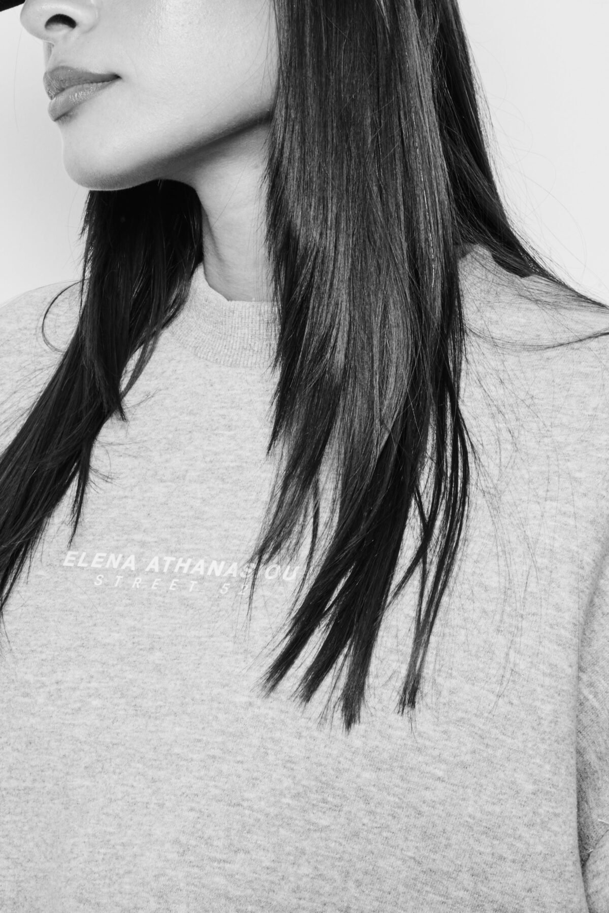 silhouette-shoulder-bags-26-470-1200x1800-1.jpg Elena Athanasiou City Lady Essential Sweatshirt Γυναικείο Φούτερ Crewneck Regular Fit