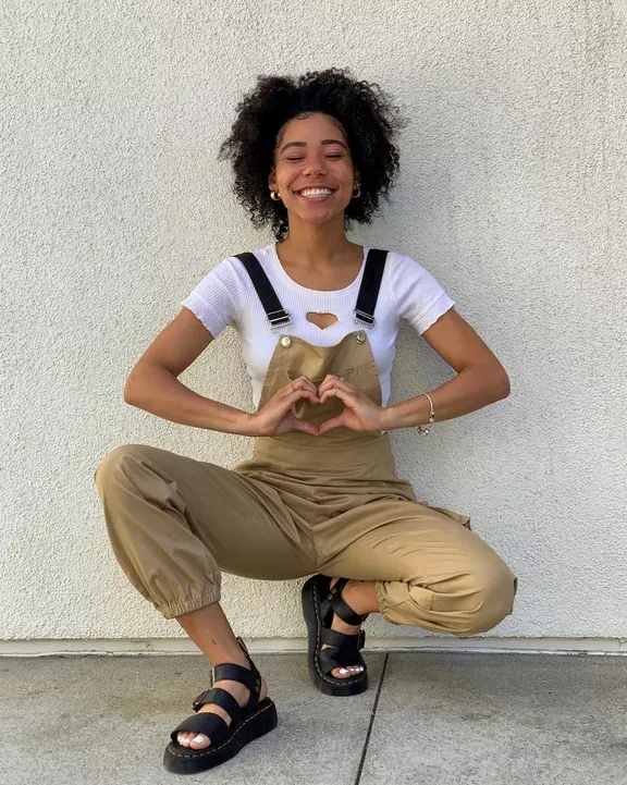 25720001 (5) Dr. Martens Γυναικεία Σανδάλια Gryphon Quad Leather Platform