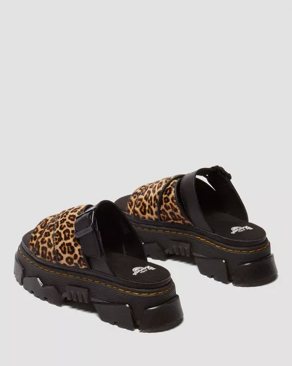 41110200 (2) Dr. Martens Γυναικεία Slides Mattison Leopard