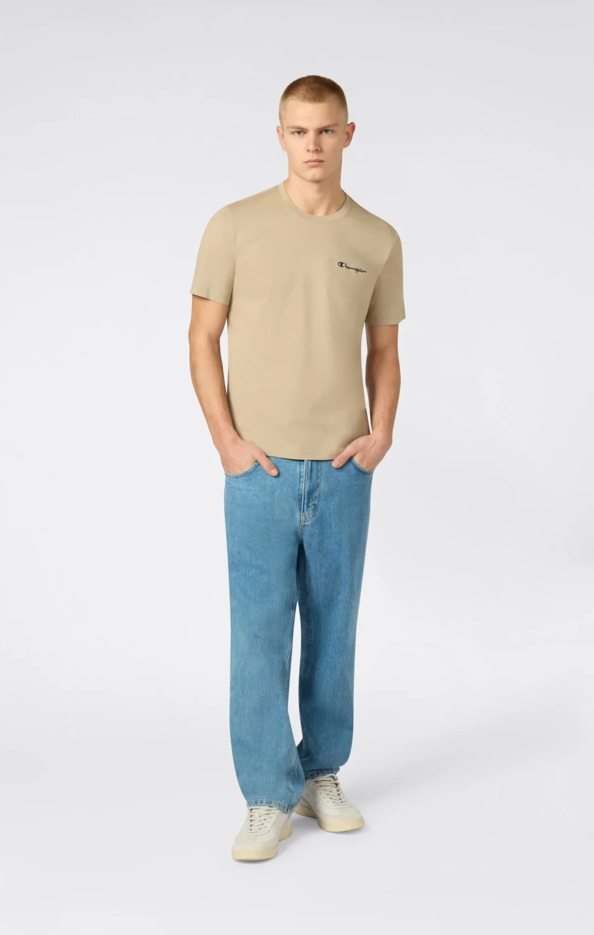 CHPEU_221798_MS041_Full_Front Champion T-Shirt Κοντομάνικο