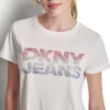 DKNYDJ06326_46_DJ6T1801_FQB_ALT2_f505d832-3185-47d2-b24d-c1aa118ab59d DKNY Γυναικείο T-Shirt Κοντομάνικο Λευκό/Μπλε