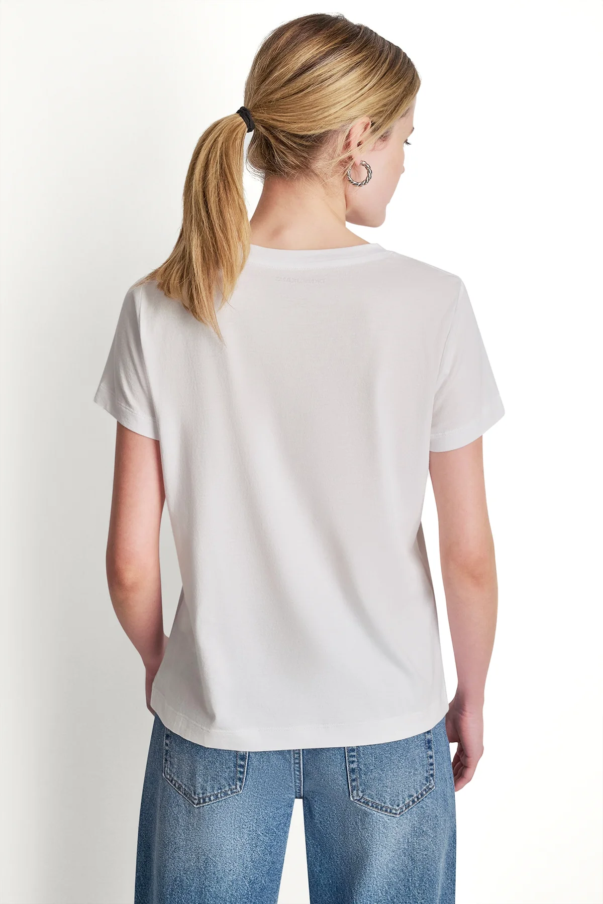 DKNYDJ06326_46_DJ6T1801_FQB_B_31c43fe9-8dd8-4ac2-868a-9fb0490ca755 DKNY Γυναικείο T-Shirt Κοντομάνικο Λευκό/Μπλε