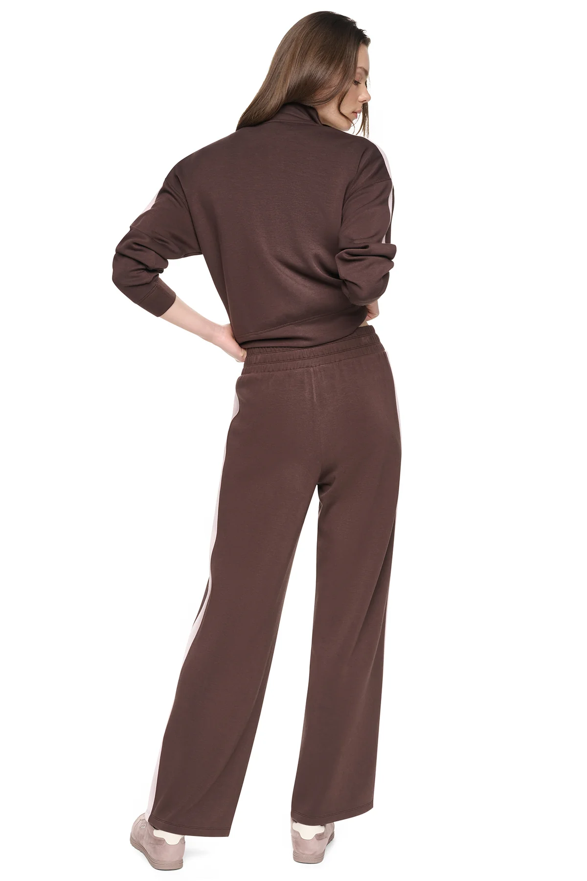 DKNYDP11126_9_DP6P3649_IEV_ALT2 DKNY Γυναικείο Αθλητικό Παντελόνι Σκούρο Καφέ/Απαλό Ροζ